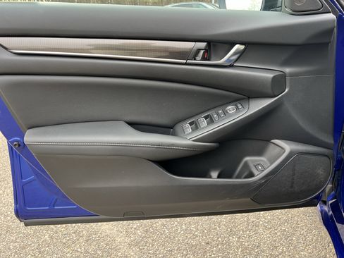 Certified 2022 Honda Accord Sport image 12