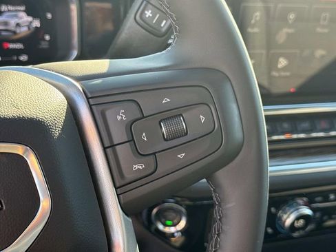 New 2026 GMC Sierra 1500 Elevation image 26