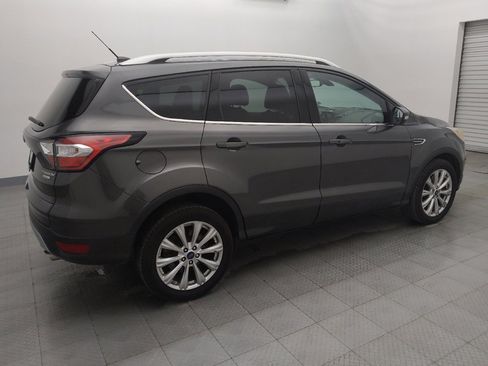 Used 2017 Ford Escape Titanium image 10