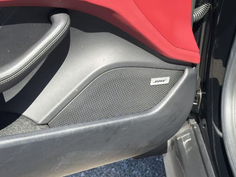 Used 2022 Porsche Taycan 4S image 24