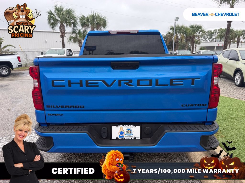 Used 2025 Chevrolet Silverado 1500 Custom w/ Turbomax Blackout Package AWD/4WD image 5