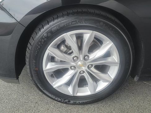 Used 2023 Chevrolet Malibu LT FWD image 6