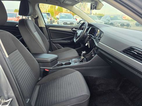 Used 2024 Volkswagen Jetta S image 11
