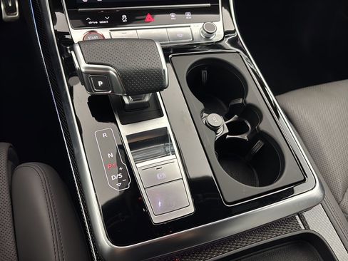 Used 2022 Audi SQ7 Prestige AWD/4WD image 21