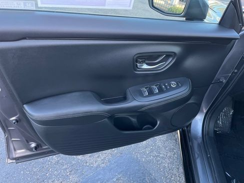 Used 2024 Honda HR-V EX-L image 16