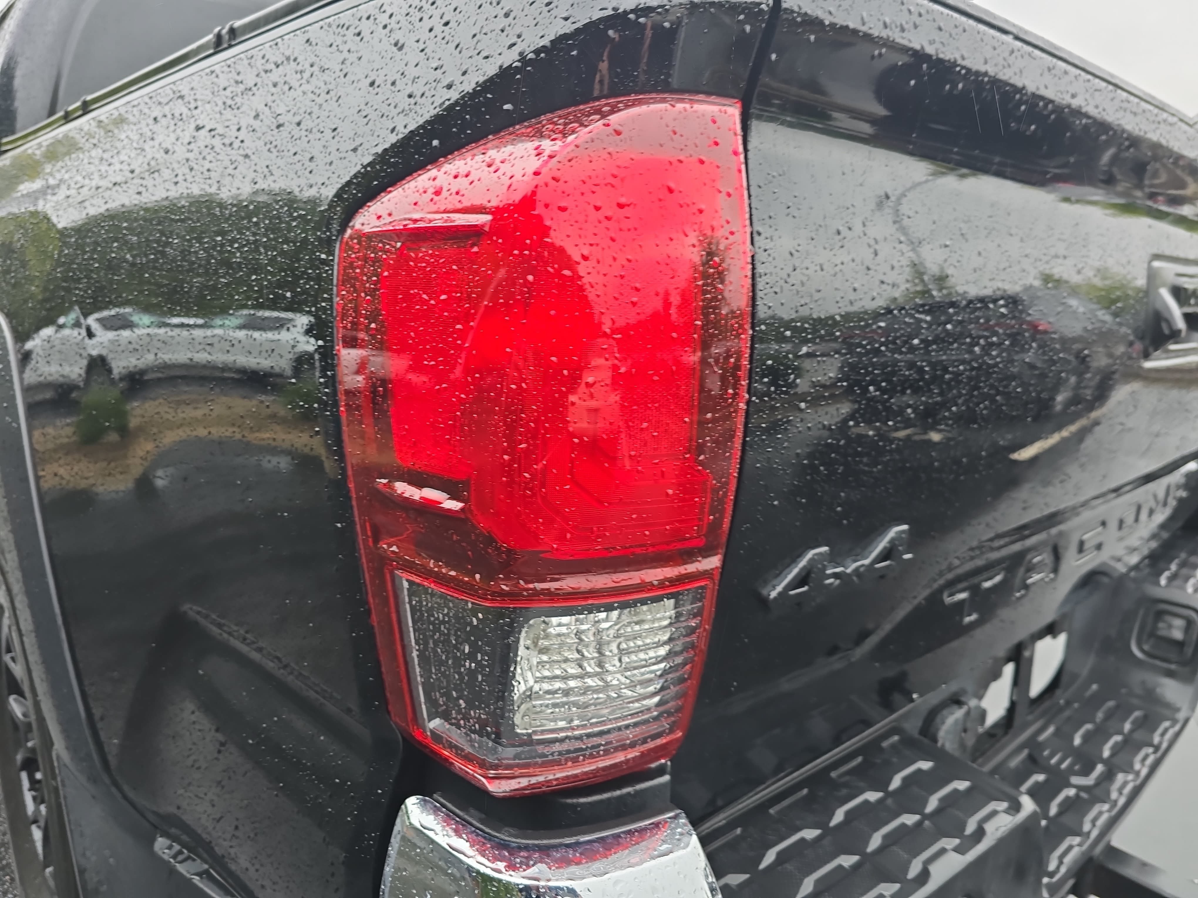Used 2023 Toyota Tacoma SR5 w/ SX Package AWD/4WD image 32