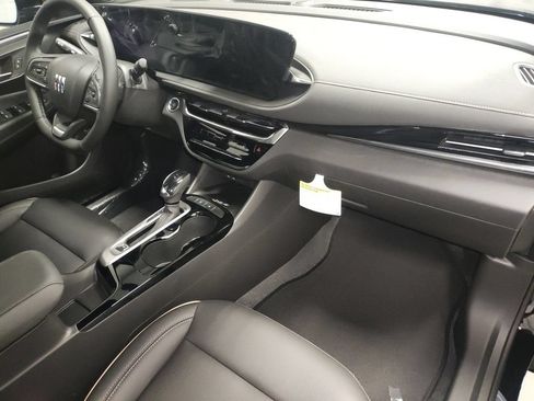 New 2026 Buick Envista Avenir FWD image 8