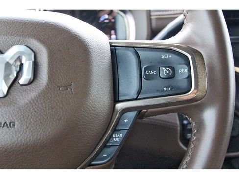 Used 2024 RAM 3500 Limited w/ Towing Technology Group AWD/4WD image 19