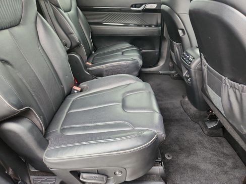 Used 2025 Hyundai Palisade Calligraphy FWD image 28