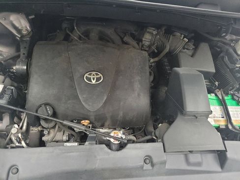 Used 2019 Toyota Highlander XLE w/ Protection Package #3 AWD/4WD image 30