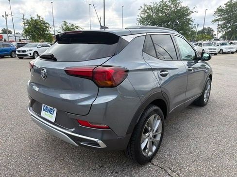 Used 2021 Buick Encore GX Essence w/ Experience Buick Package FWD image 5
