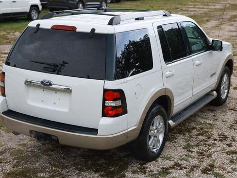 Used 2007 Ford Explorer Eddie Bauer RWD image 11