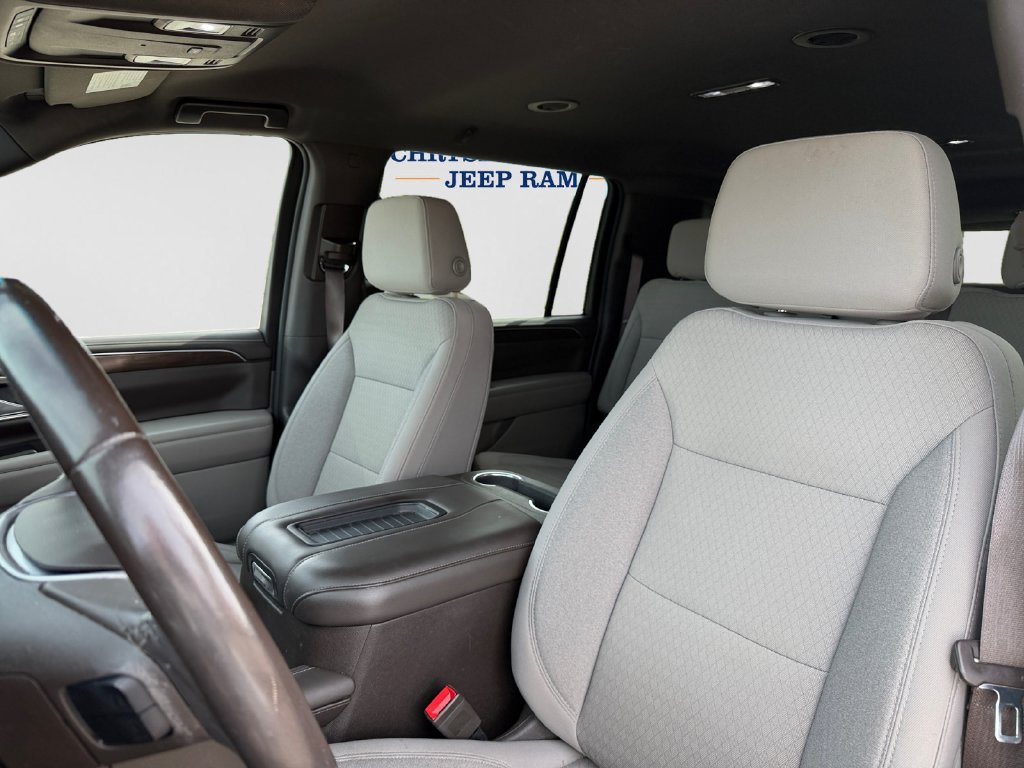 Used 2022 GMC Yukon XL SLE w/ Max Trailering Package AWD/4WD image 12