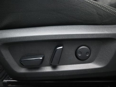 Used 2024 Nissan Rogue SV FWD image 10