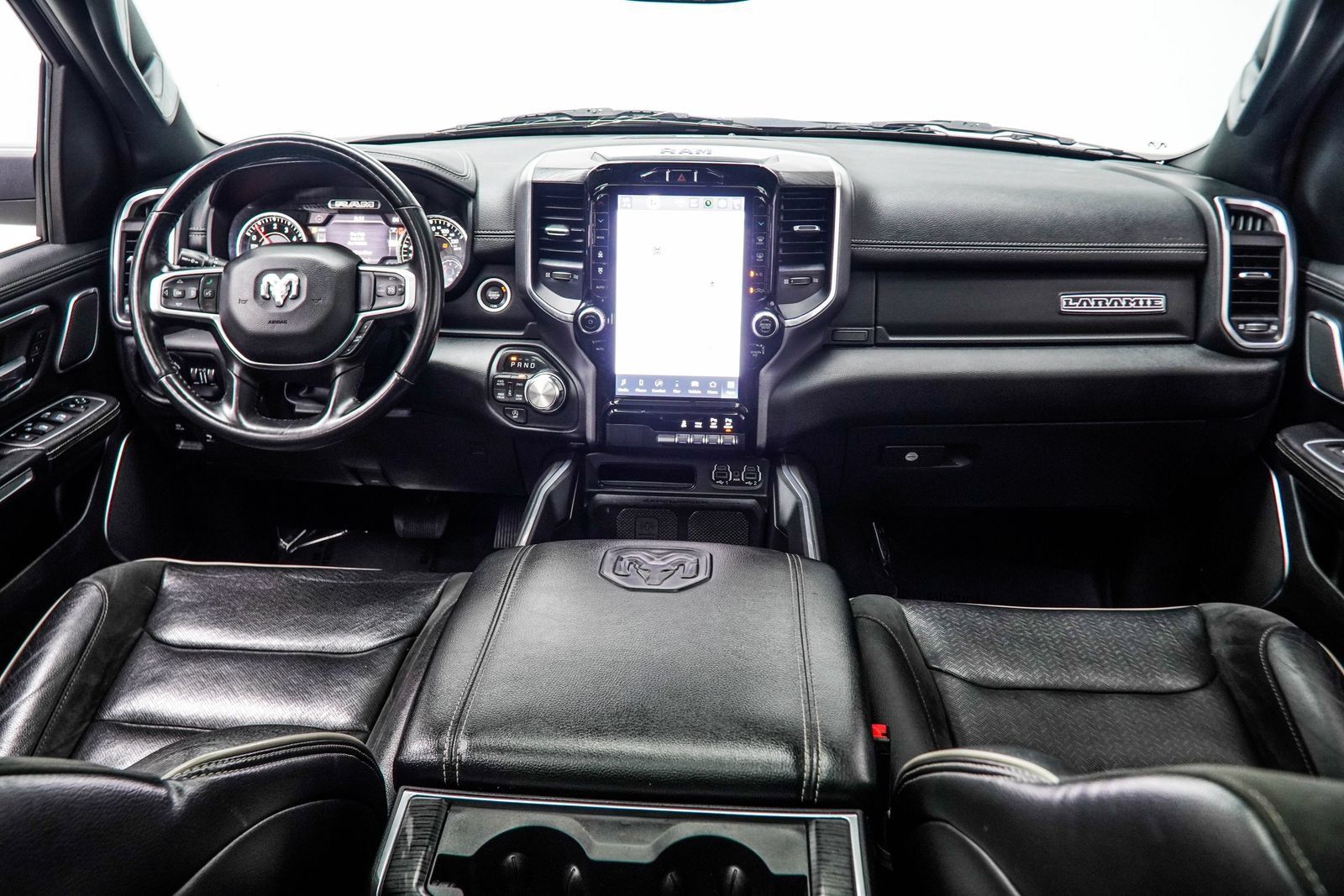 Used 2023 RAM 1500 Laramie AWD/4WD image 6