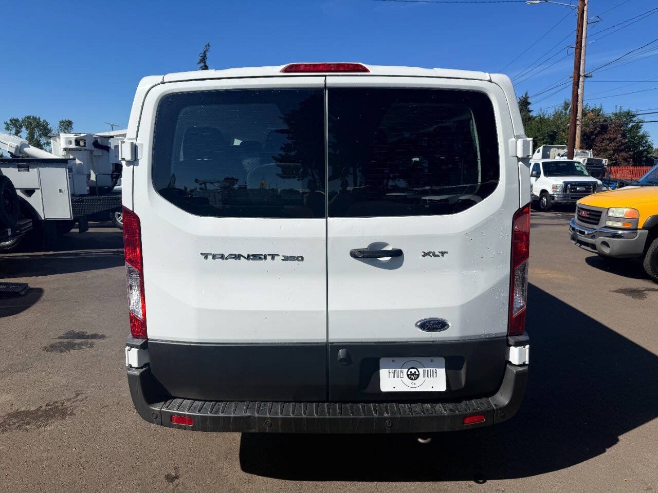 Used 2024 Ford Transit 350 XLT RWD image 11