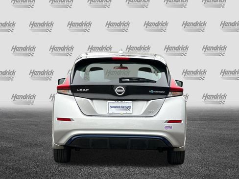 Used 2019 Nissan Leaf SV w/ SV All Weather Package image 6