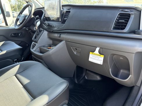 New 2026 Ford Transit 250 148 Medium Roof w/ Load Area Protection Package RWD image 11