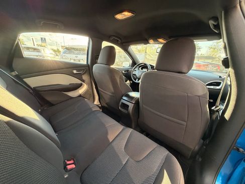 Used 2015 Dodge Dart SXT FWD image 23
