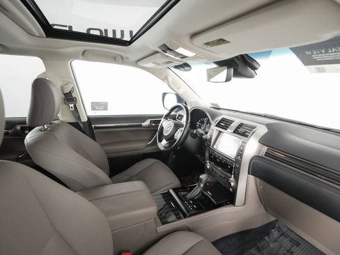 Certified 2021 Lexus GX 460 Premium w/ Premium Package AWD/4WD image 20