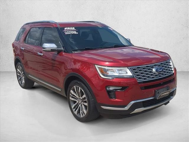 Used 2018 Ford Explorer Platinum AWD/4WD image 3