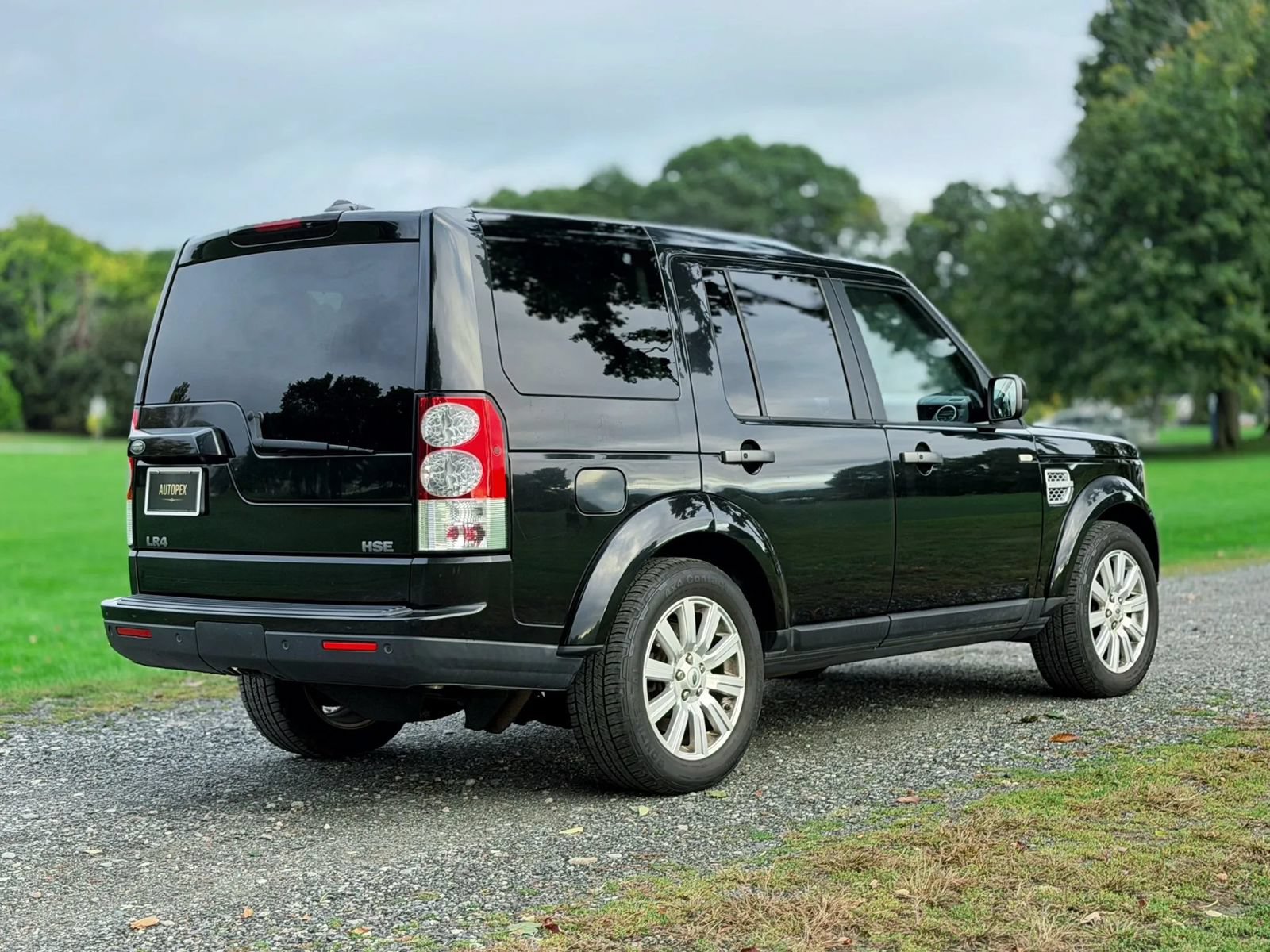 Used 2013 Land Rover LR4 HSE AWD/4WD image 22