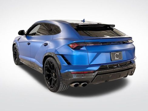 Used 2023 Lamborghini Urus Performante AWD/4WD image 3