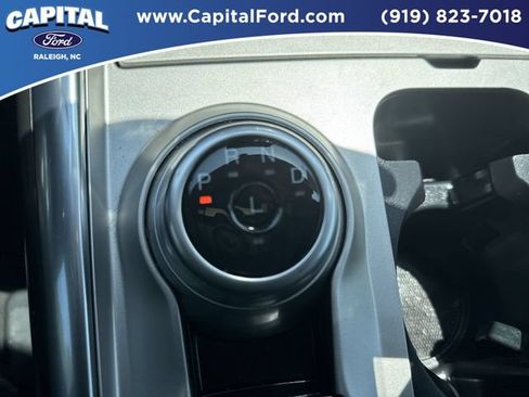 Certified 2023 Ford Explorer Limited w/ Limited Technology Package AWD/4WD image 31