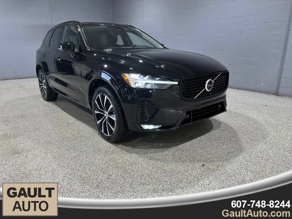 Used 2023 Volvo XC60 B5 Plus AWD/4WD image 1