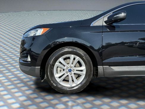 Used 2020 Ford Edge SEL AWD/4WD image 12