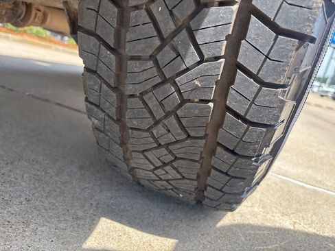 Used 2023 GMC Sierra 1500 Pro AWD/4WD image 9