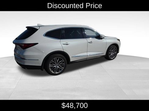 Used 2024 Acura MDX w/ Advance Package AWD/4WD image 3