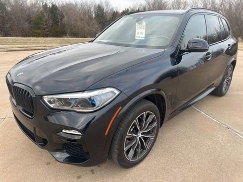 Used 2019 BMW X5 xDrive50i w/ M Sport Package image 1