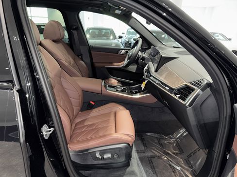 New 2026 BMW X5 sDrive40i w/ M Sport Package image 9