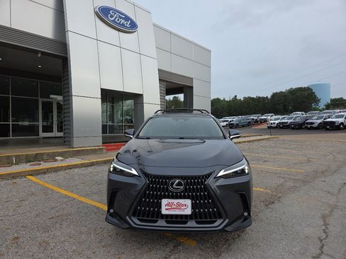 Used 2025 Lexus NX 350 AWD w/ Accessory Package (2T) image 2