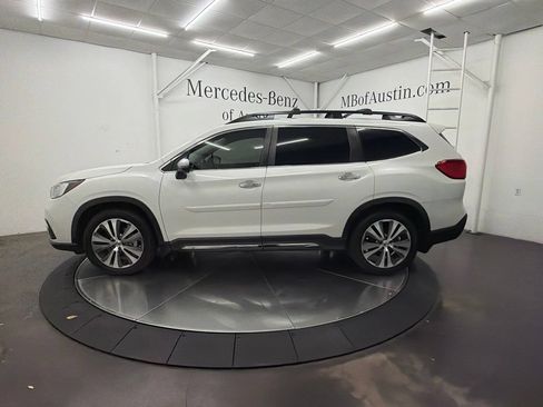Used 2019 Subaru Ascent Touring w/ Popular Package #3 AWD/4WD image 4