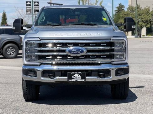 Used 2024 Ford F250 Lariat AWD/4WD image 2