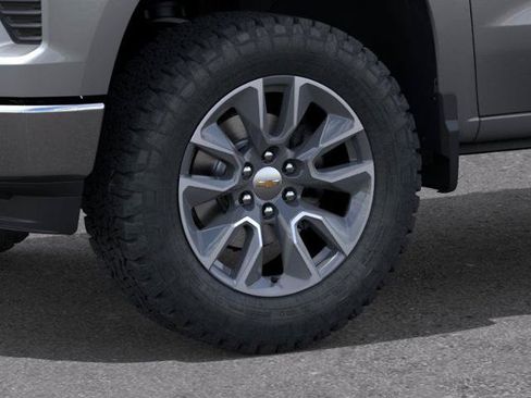 New 2026 Chevrolet Silverado 1500 LT w/ Safety Package AWD/4WD image 9