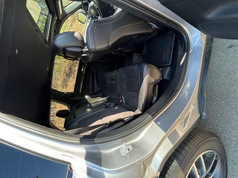 Used 2020 Jeep Grand Cherokee Trailhawk image 33