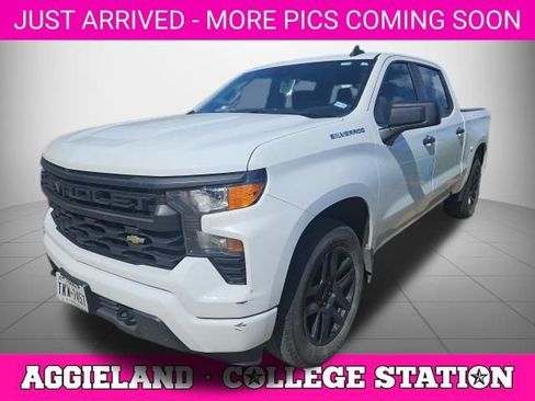 Certified 2023 Chevrolet Silverado 1500 Custom RWD image 1
