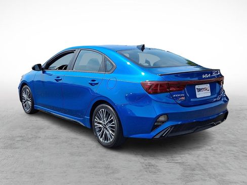 Used 2022 Kia Forte GT-Line w/ GT-Line Premium Package FWD image 3