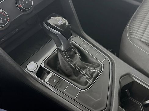 Used 2024 Volkswagen Tiguan S image 16