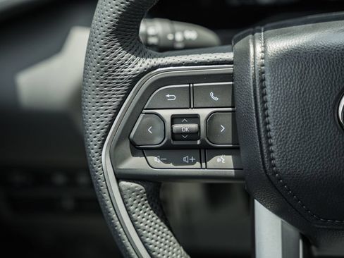 New 2026 Toyota Tundra Limited AWD/4WD image 28