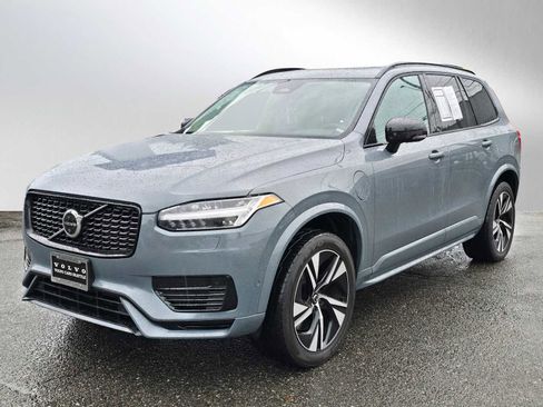 Used 2023 Volvo XC90 T8 Plus w/ Protection Package Premier image 7