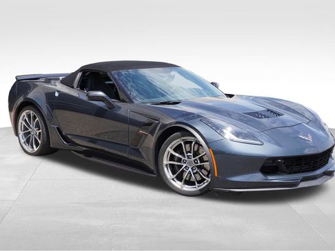 Used 2019 Chevrolet Corvette Grand Sport RWD image 33