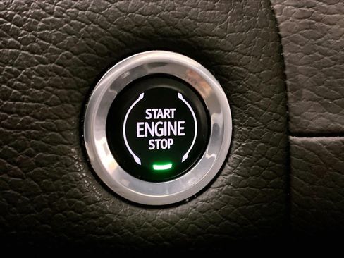 Used 2023 GMC Yukon Denali w/ Denali Reserve Package RWD image 33