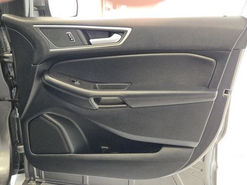 Used 2024 Ford Edge SEL w/ Convenience Package AWD/4WD image 6