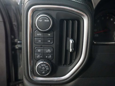 Used 2021 Chevrolet Silverado 1500 LTZ image 25