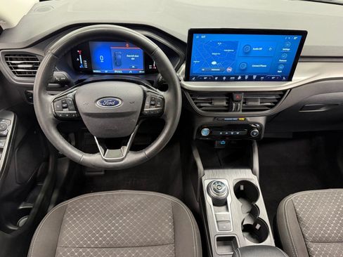 Used 2023 Ford Escape Active w/ Tech Pack #1 AWD/4WD image 32