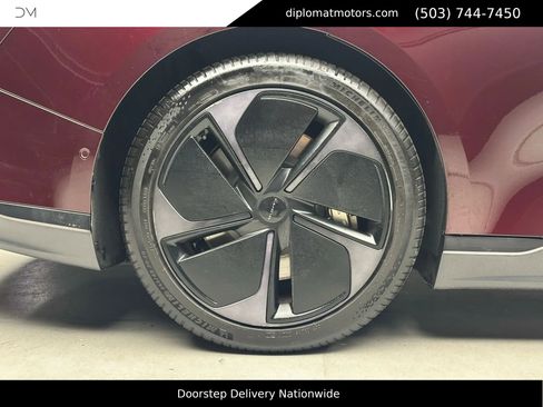 Used 2024 Lucid Air Touring image 38